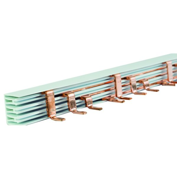 Connection combs, tooth-type. Maximum permissible current per comb 63A.